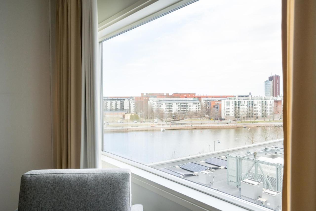 Hiisi Hotel Helsinki Jaetkaesaari Bagian luar foto