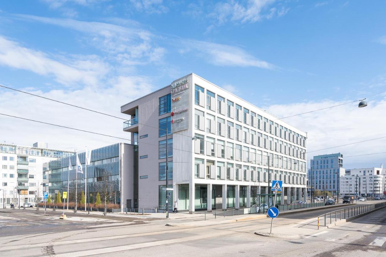 Hiisi Hotel Helsinki Jaetkaesaari Bagian luar foto
